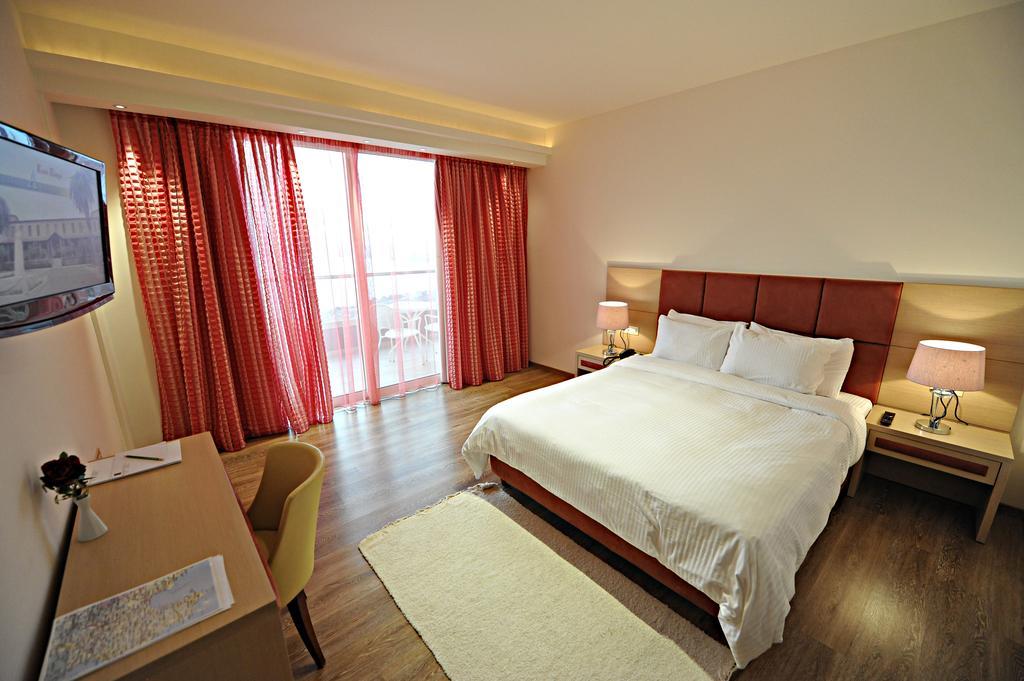 Belvedere Hotel Kalamata Chambre photo