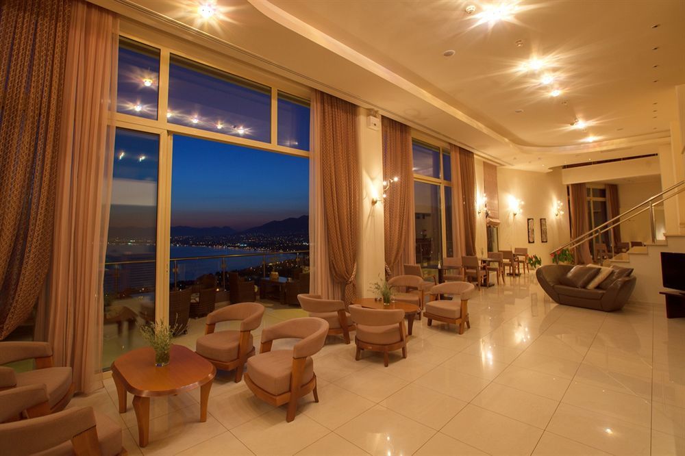 Belvedere Hotel Kalamata Extérieur photo